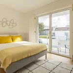 Villa Restelo Oasis By Clamaretreats *